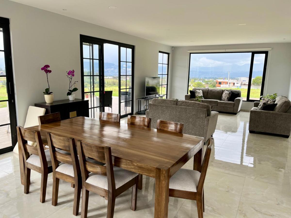 Appartement Altos De Tababela Extérieur photo